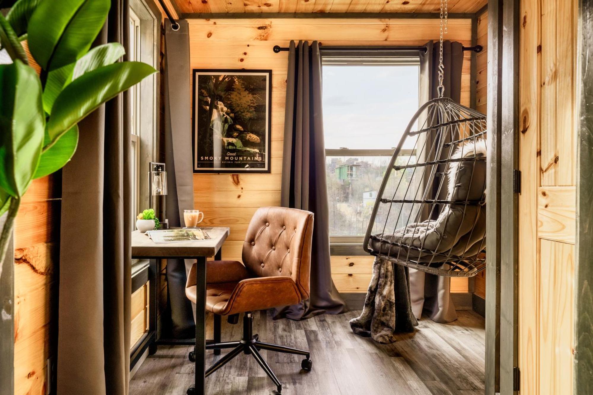 Mountainscape - Brand New Cabin W Views - Hottub - Firetable - Ps5 - Pooltable - 3 Pools Гатлінбург Екстер'єр фото