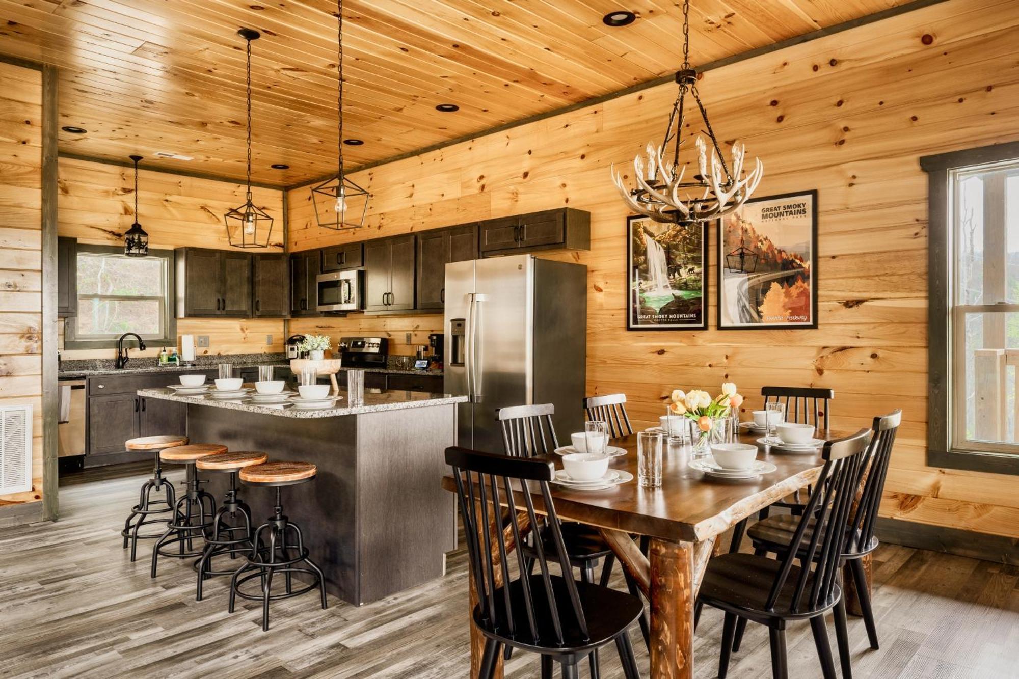 Mountainscape - Brand New Cabin W Views - Hottub - Firetable - Ps5 - Pooltable - 3 Pools Гатлінбург Екстер'єр фото